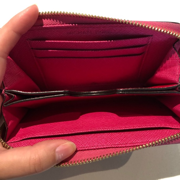 Michael kors wallet - Picture 5 of 5